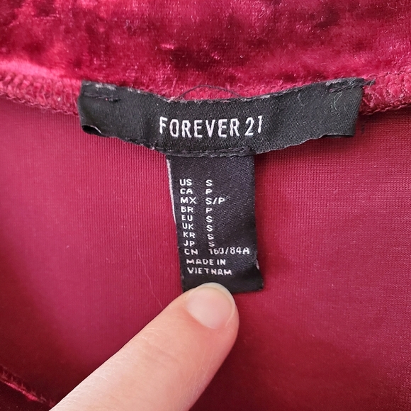 Forever 21 Crushed Velvet Burgundy Stretchy Top (Small) - Picture 2 of 5
